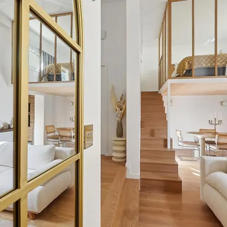 Lägenhet Luxueuse Avec Jardin Prive Sauna Et Jacuzzi Paris