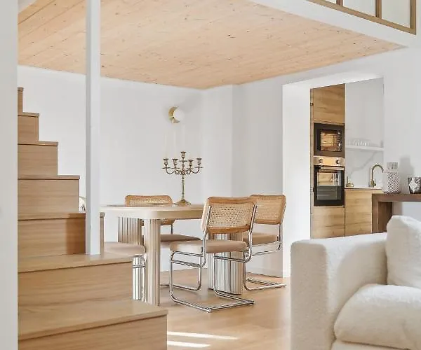 Appartement Luxueuse Avec Jardin Privé Sauna Et Jacuzzi