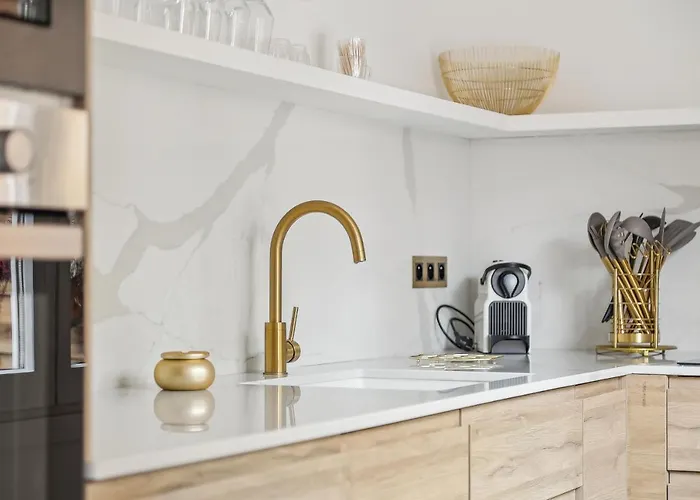 Appartement Luxueuse Avec Jardin Privé Sauna Et Jacuzzi *