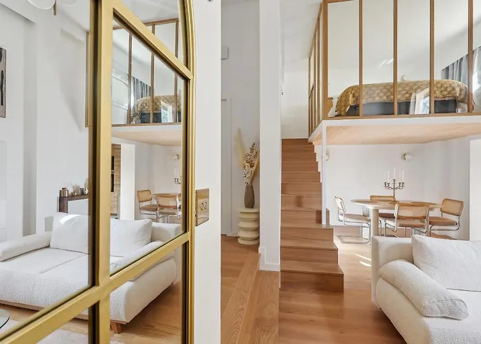 Appartement Luxueuse Avec Jardin Privé Sauna Et Jacuzzi Paris